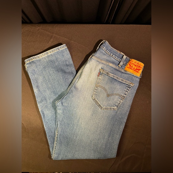 Levi's Other - Levi's 505 Men's Light Blue Straight Jeans 40 x 32